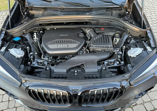 BMW X1 cena 142000 przebieg: 101300, rok produkcji 2021 z Bielawa małe 326